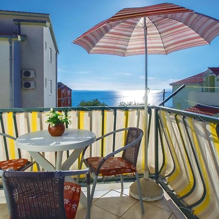 Lovely Apartment In Omis With Kitchenette 외부 사진