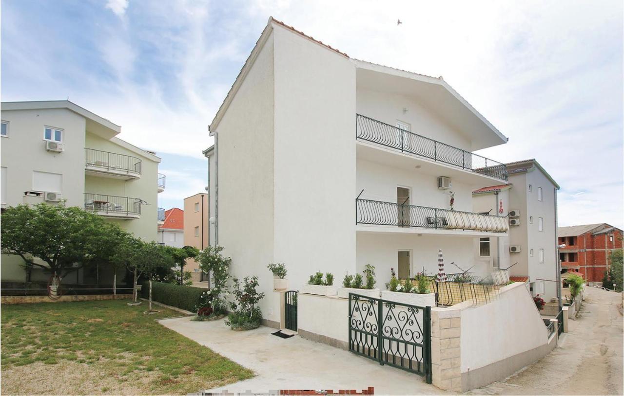 Lovely Apartment In Omis With Kitchenette 외부 사진